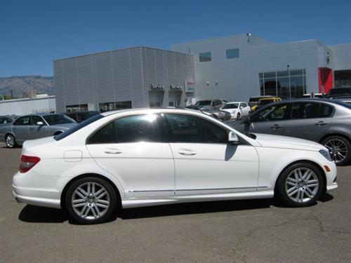Mercedes-Benz C Class 2009 photo 4