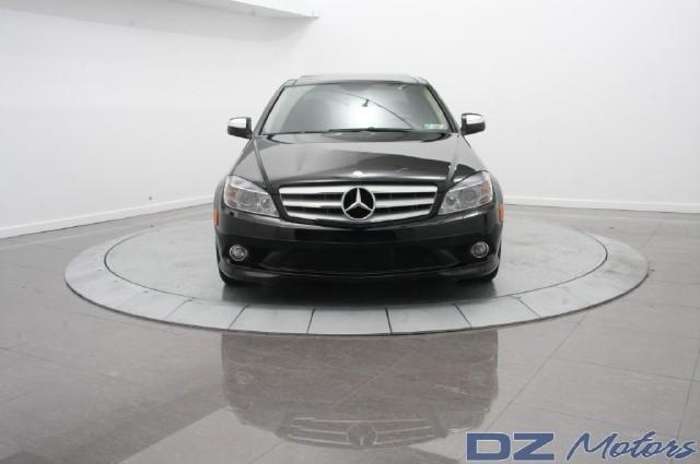 Mercedes-Benz C Class 2009 photo 2