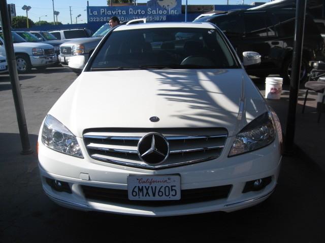 Mercedes-Benz C Class 2009 photo 3