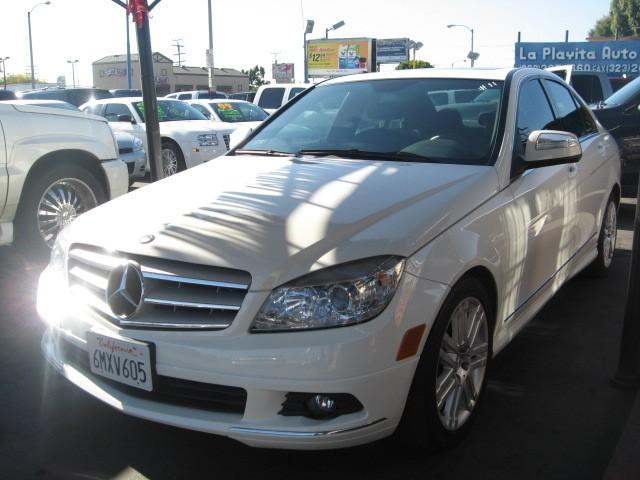 Mercedes-Benz C Class 2009 photo 4