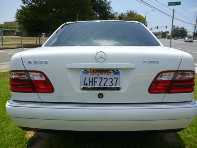 Mercedes-Benz E-Class 1999 photo 24