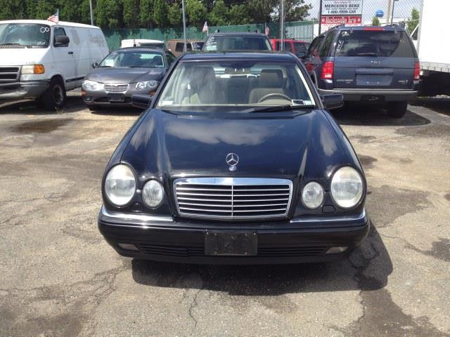 Mercedes-Benz E-Class 1999 photo 1