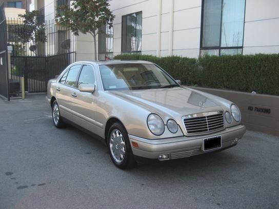 Mercedes-Benz E-Class 1999 photo 4