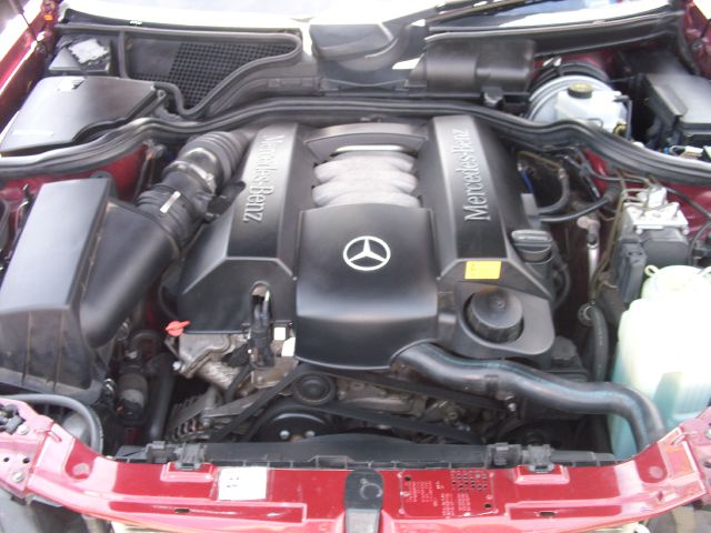 Mercedes-Benz E-Class 2000 photo 1