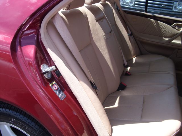 Mercedes-Benz E-Class 2000 photo 4