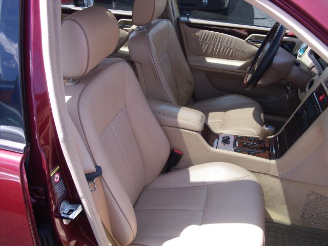 Mercedes-Benz E-Class 2000 photo 6