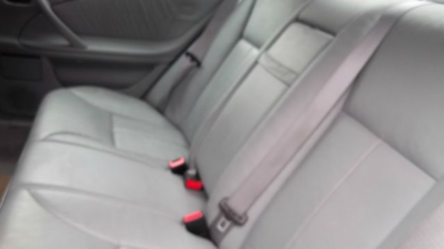 Mercedes-Benz E-Class 2000 photo 1