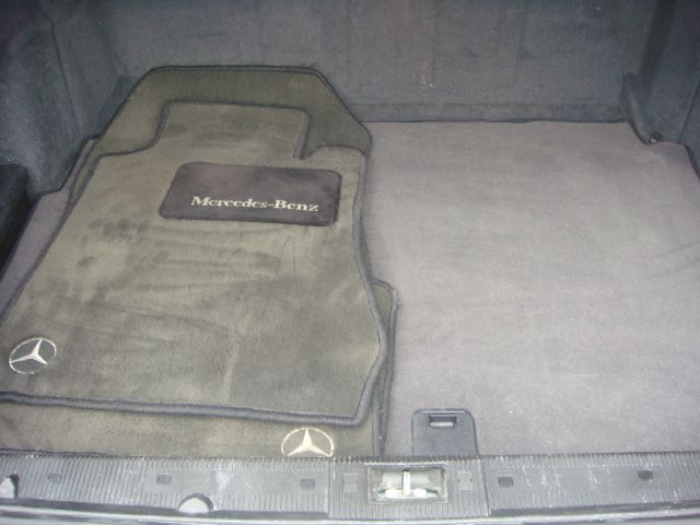 Mercedes-Benz E-Class 2000 photo 3