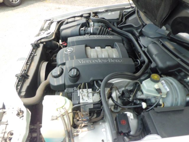 Mercedes-Benz E-Class 2000 photo 32