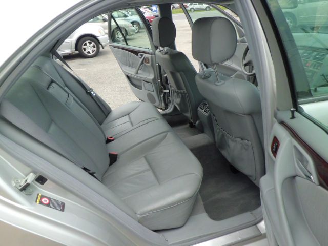 Mercedes-Benz E-Class 2000 photo 6