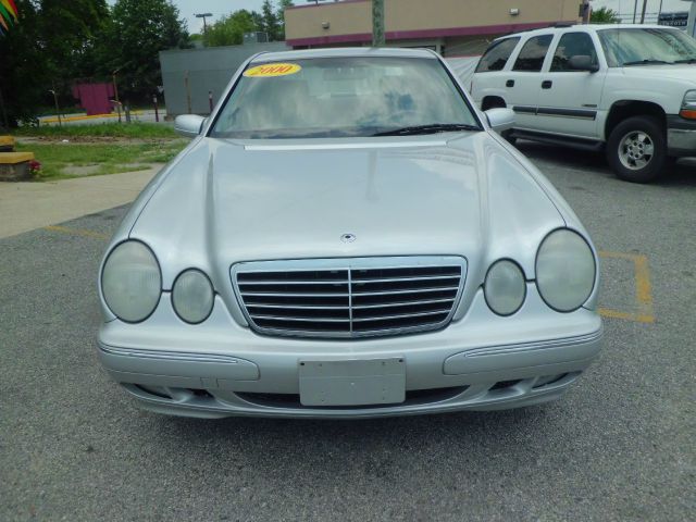 Mercedes-Benz E-Class 2000 photo 7