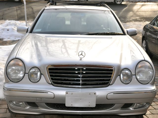 Mercedes-Benz E-Class 2001 photo 4