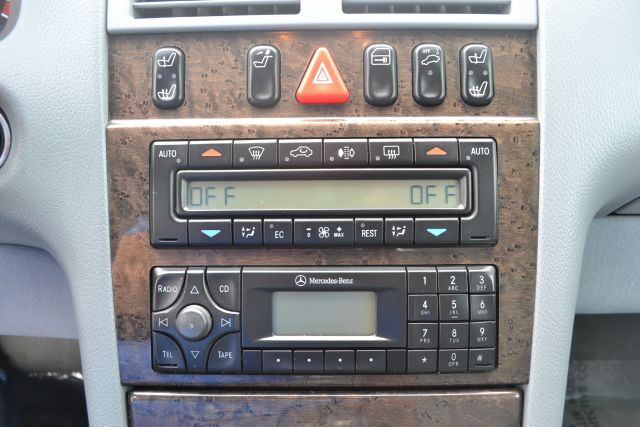 Mercedes-Benz E-Class 2002 photo 15