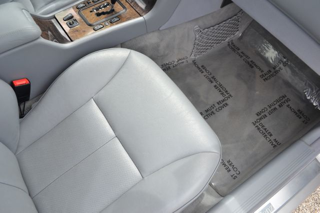 Mercedes-Benz E-Class 2002 photo 3