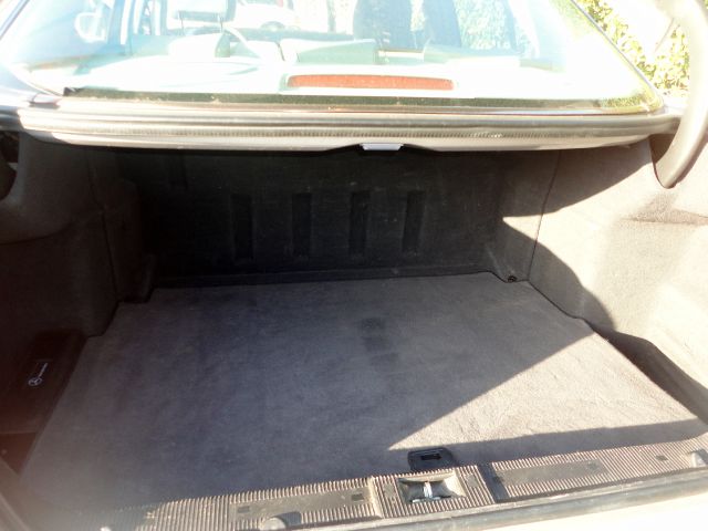 Mercedes-Benz E-Class 2002 photo 4