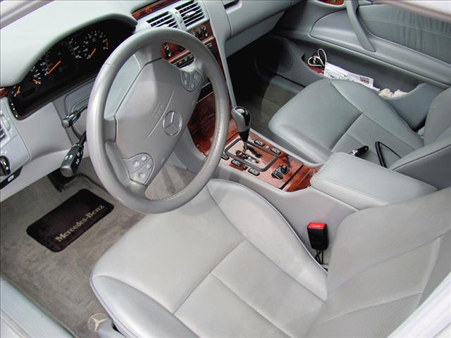 Mercedes-Benz E-Class 2002 photo 5