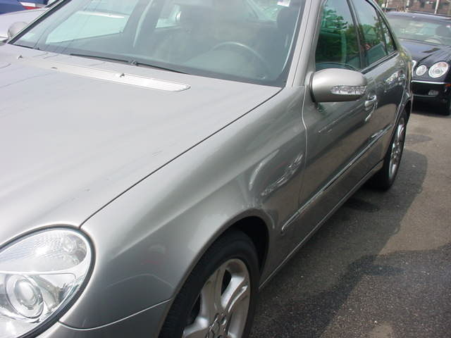 Mercedes-Benz E-Class 2003 photo 1