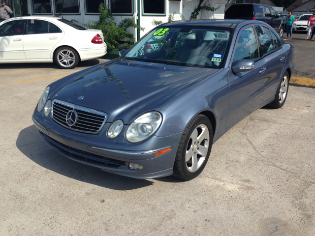 Mercedes-Benz E-Class SLT W/ Hemi Sedan