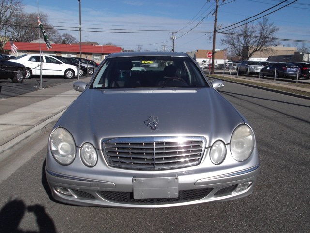 Mercedes-Benz E-Class 2003 photo 1