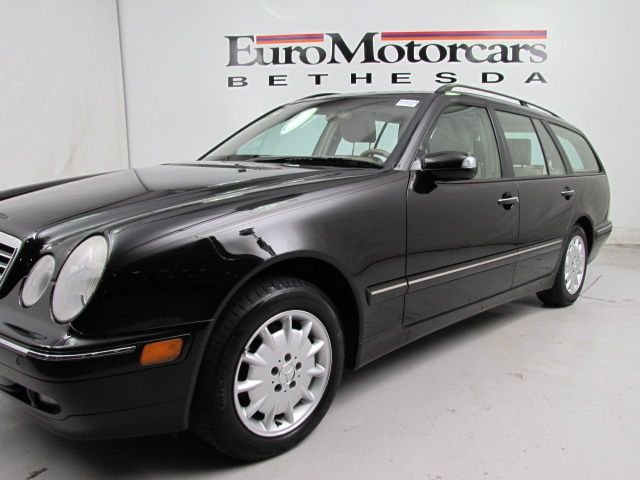 Mercedes-Benz E-Class 2003 photo 5