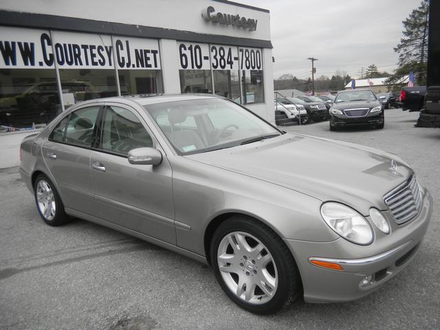 Mercedes-Benz E-Class 2003 photo 1