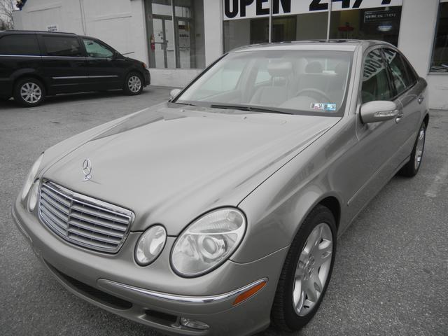 Mercedes-Benz E-Class 2003 photo 5