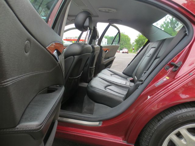 Mercedes-Benz E-Class 2003 photo 20