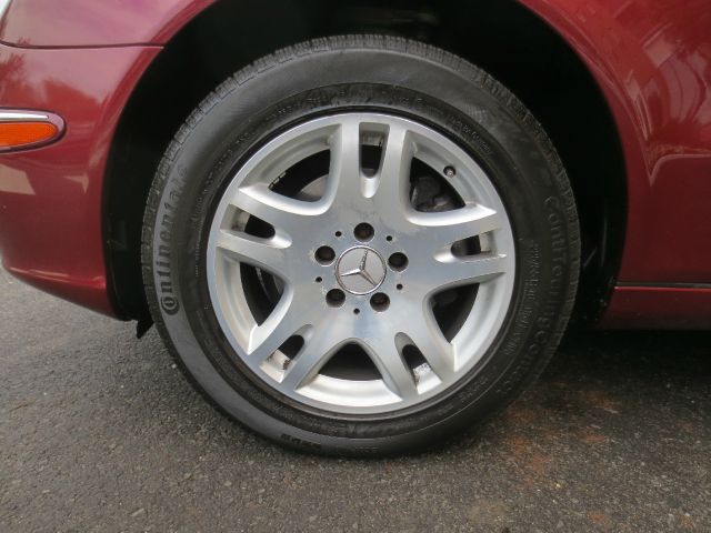 Mercedes-Benz E-Class 2003 photo 5