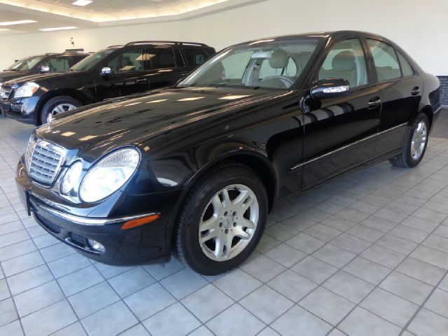 Mercedes-Benz E-Class 2003 photo 5