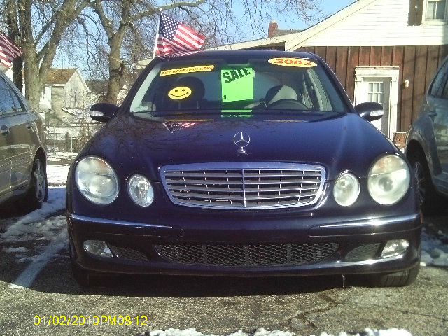 Mercedes-Benz E-Class 2003 photo 4