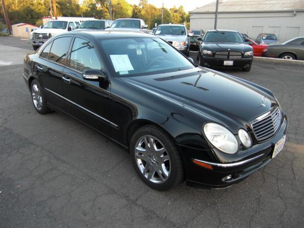 Mercedes-Benz E-Class 2003 photo 1