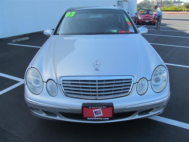 Mercedes-Benz E-Class 2003 photo 3