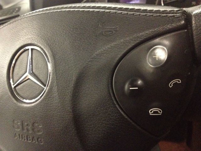 Mercedes-Benz E-Class 2003 photo 12