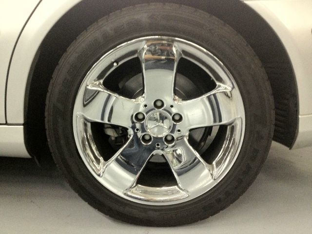 Mercedes-Benz E-Class 2003 photo 15