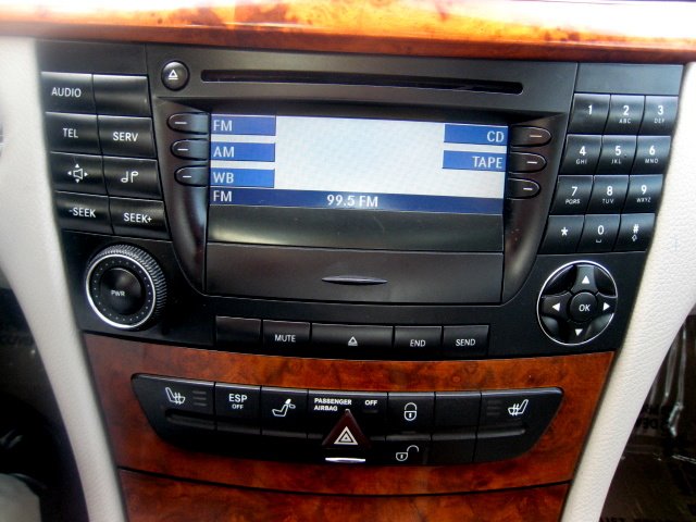 Mercedes-Benz E-Class 2003 photo 4