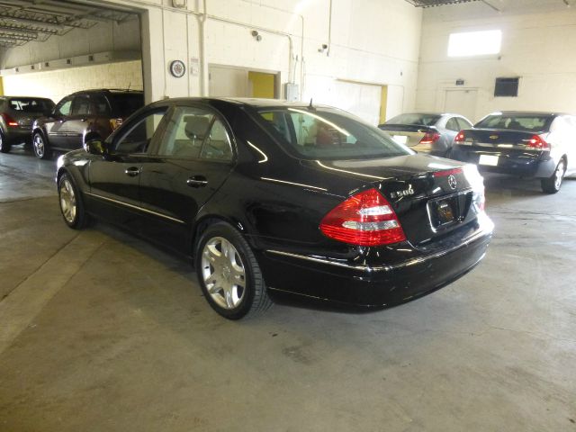 Mercedes-Benz E-Class SLT W/ Hemi Sedan