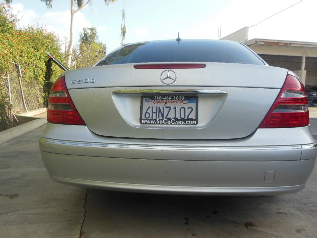 Mercedes-Benz E-Class 2003 photo 1