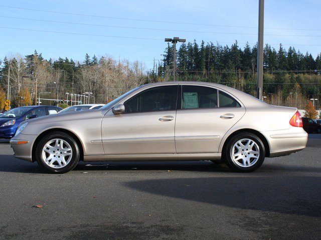 Mercedes-Benz E-Class 2003 photo 5