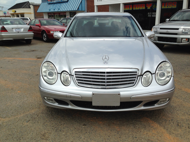 Mercedes-Benz E-Class SLT W/ Hemi Sedan