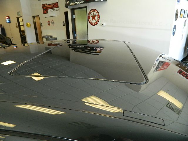 Mercedes-Benz E-Class 2004 photo 2