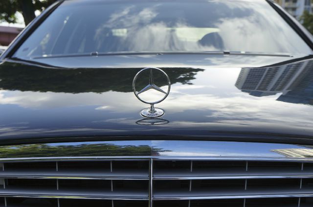 Mercedes-Benz E-Class 2004 photo 1