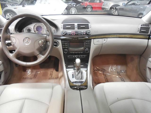 Mercedes-Benz E-Class 2004 photo 7