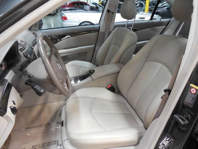 Mercedes-Benz E-Class 2004 photo 8