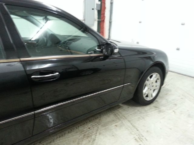 Mercedes-Benz E-Class SLT W/ Hemi Sedan