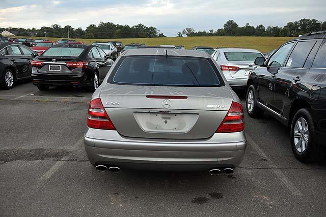 Mercedes-Benz E-Class CE 1.8 Sedan