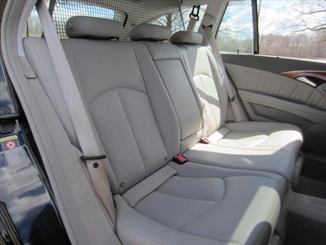 Mercedes-Benz E-Class 2005 photo 7