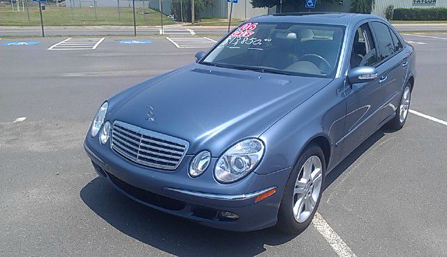 Mercedes-Benz E-Class 2006 photo 1