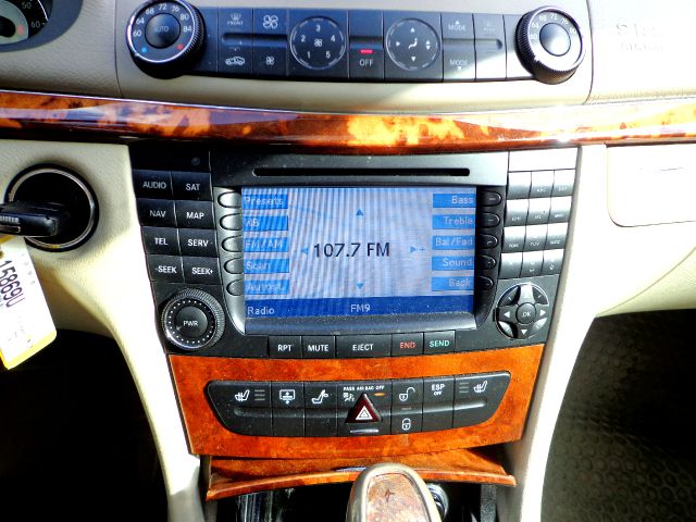 Mercedes-Benz E-Class SE Sport Sedan