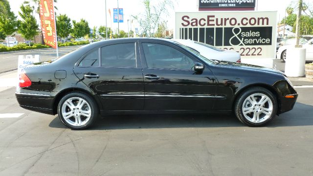 Mercedes-Benz E-Class SE Sport Sedan