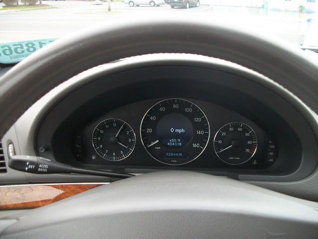 Mercedes-Benz E-Class C230 1.8K Sedan